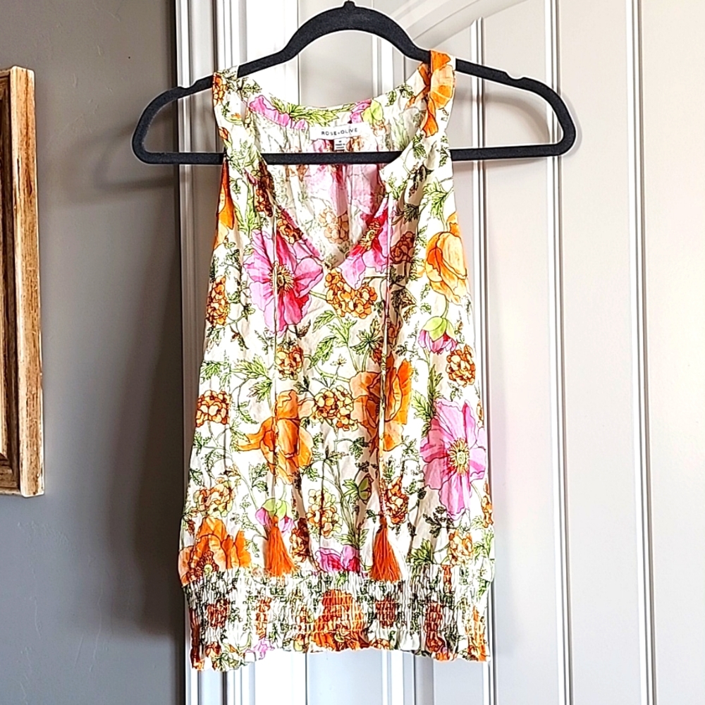 Floral top
